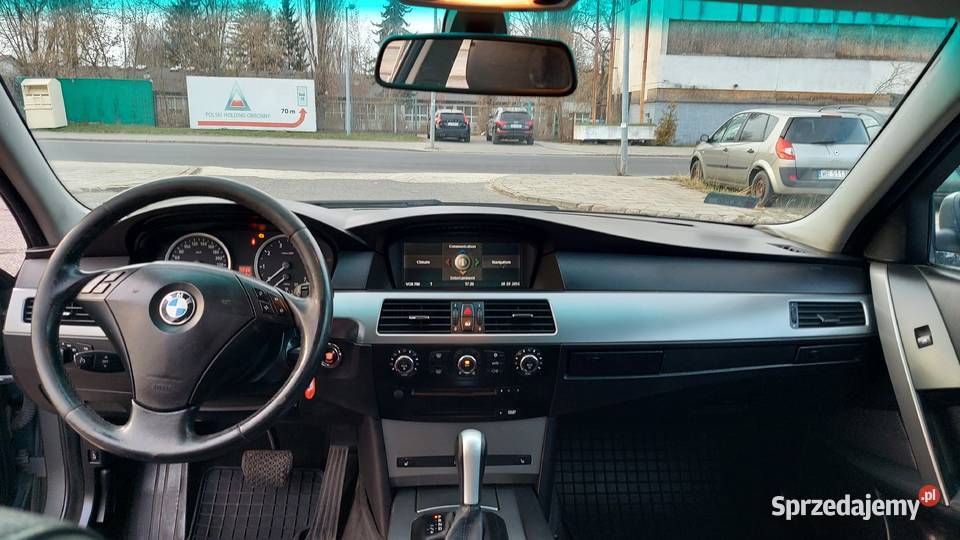 BMW seria 5 E60 25 LPG 2006r sedan zamiana światła do jazdy dziennej Nur