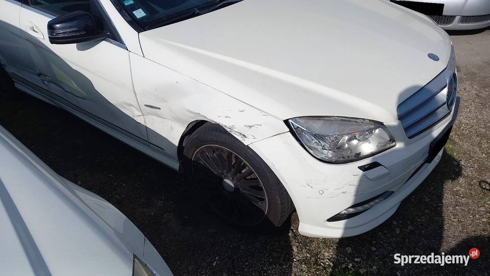 C220CDI 170 Pakiet AMG Bi Xenon Klimatronic centralny zamek wielkopolskie Kalisz sprzedam