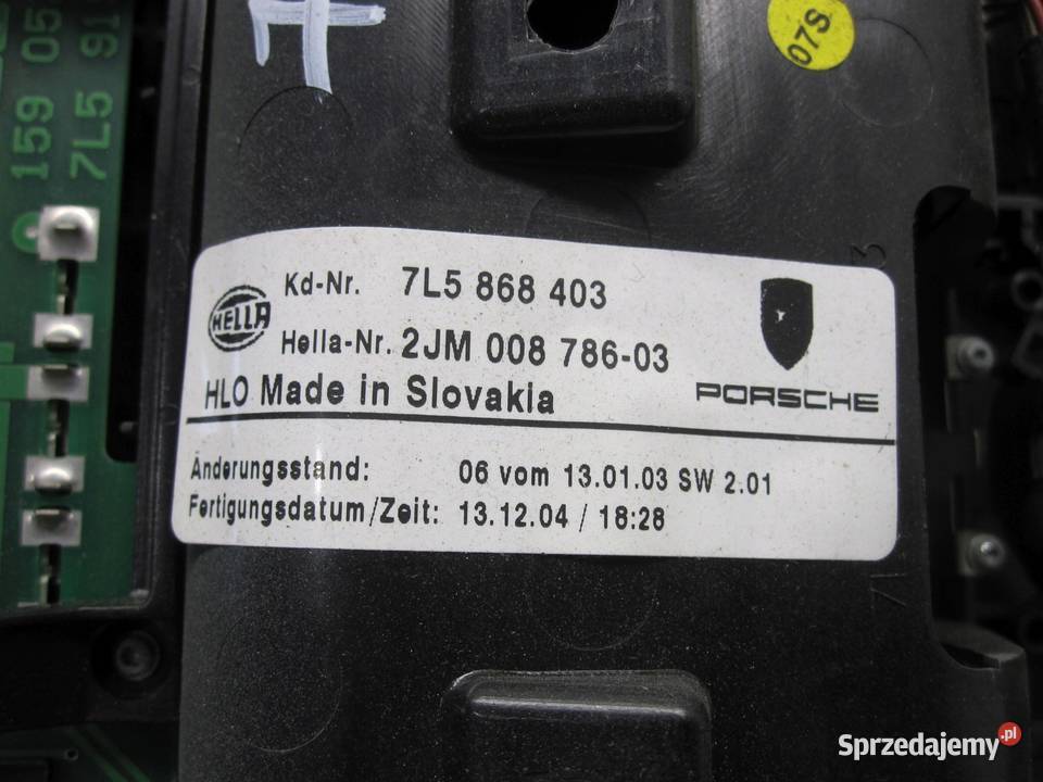 PORSCHE CAYENNE 32 B 05r lampka podsufitki