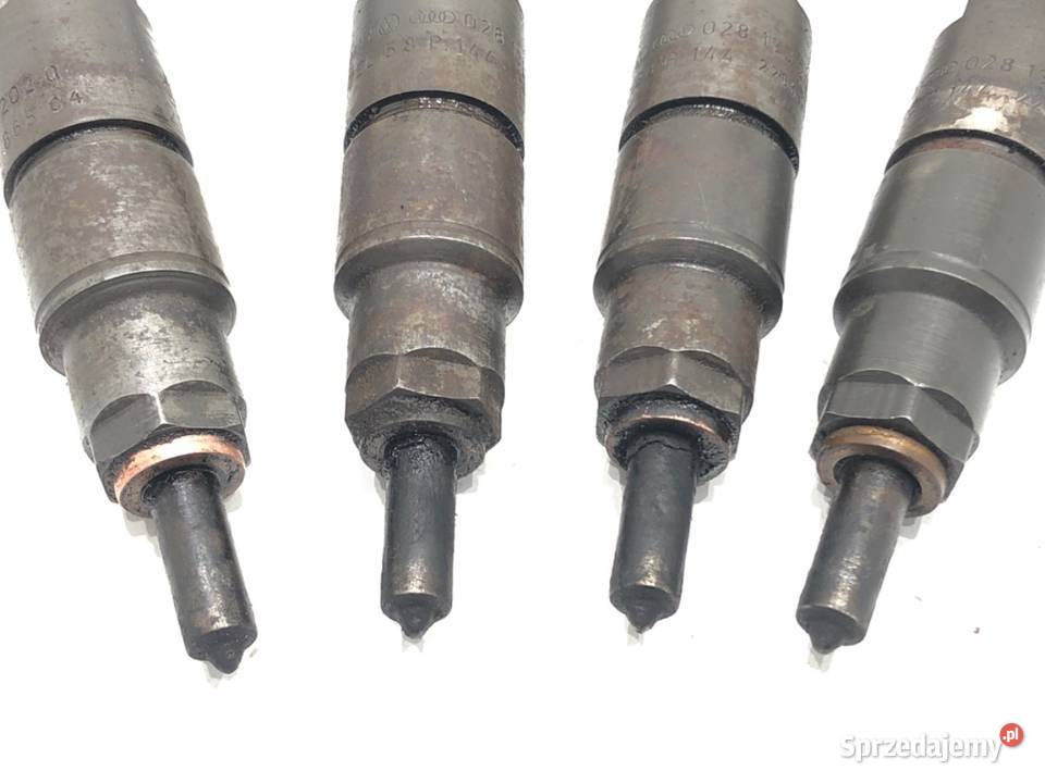 WTRYSKIWACZE KOMPLET AUDI A3 8L 028130202Q 19 90