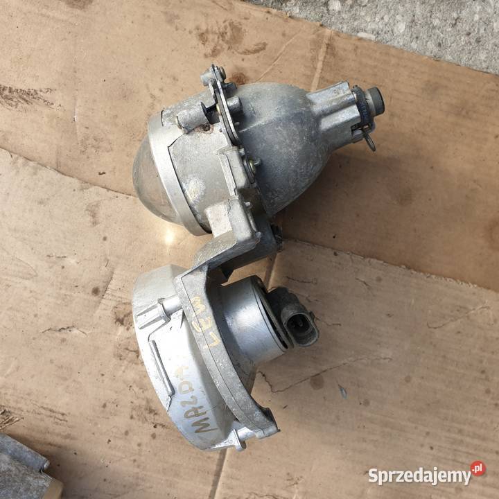 MAZDA 3 III SOCZEWKA ODBLYSNIK 04R Łochowice sprzedam