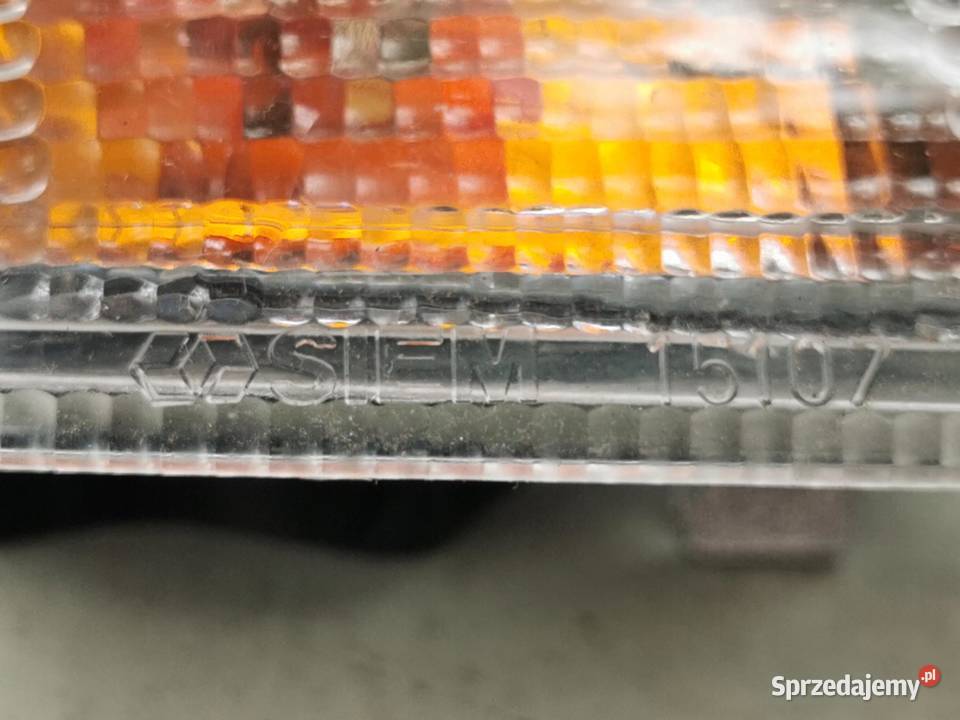 KIERUNKOWSKAZ LEWY PRZÓD INNOCENTI MINI 19851995 Kierunkowskazy sprzedam