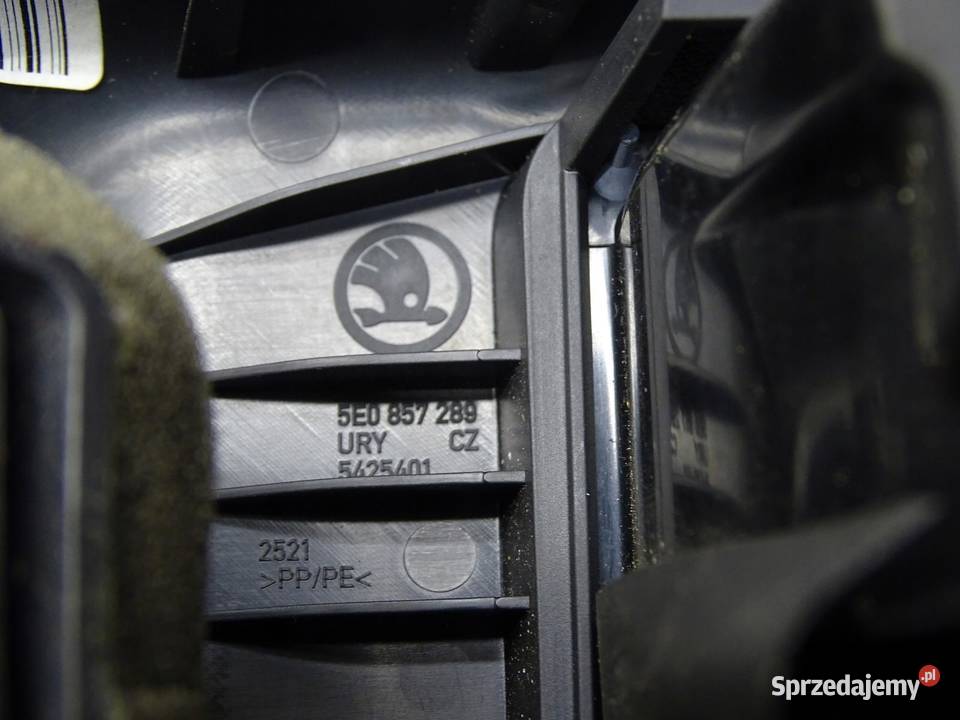 KRATKA NAWIEWU TUNELU TYŁ TYLNA SKODA OCTAVIA Kratki nawiewu sprzedam