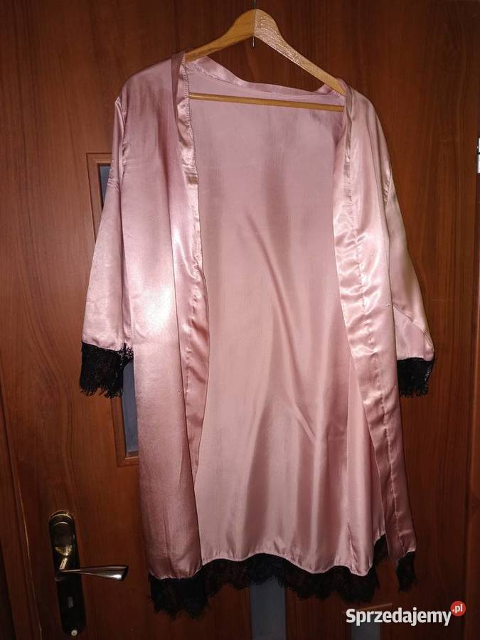 Dwa szlafroki damskie Rozmiar M Moda i Styl