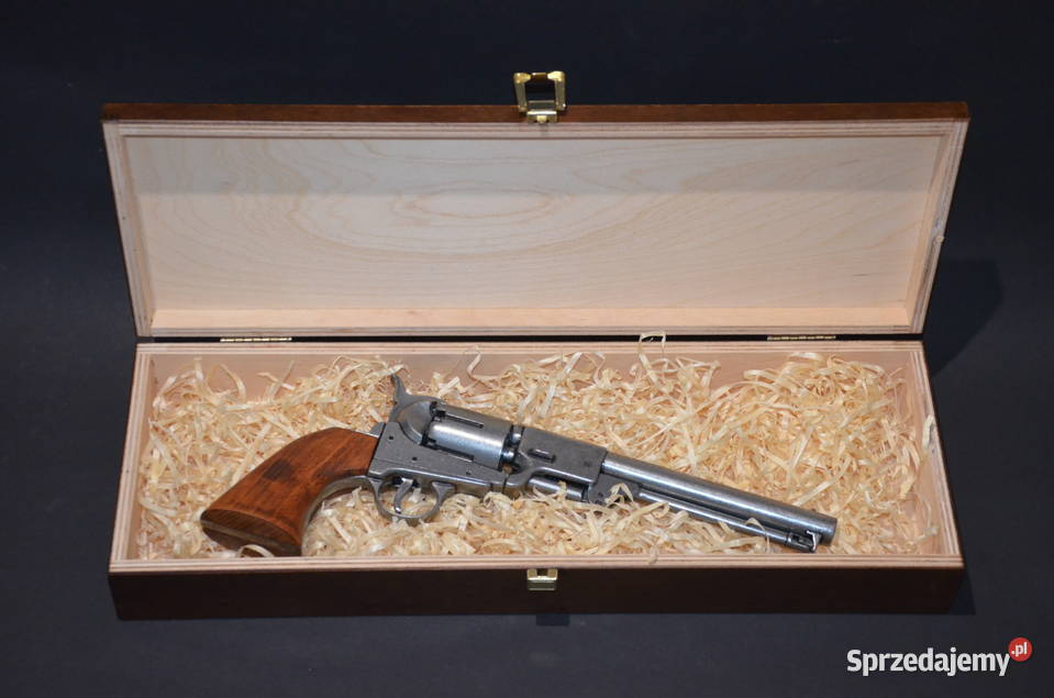Kaseta prezentowa na pistolet rewolwer na wielkopolskie Środa Wielkopolska sprzedam