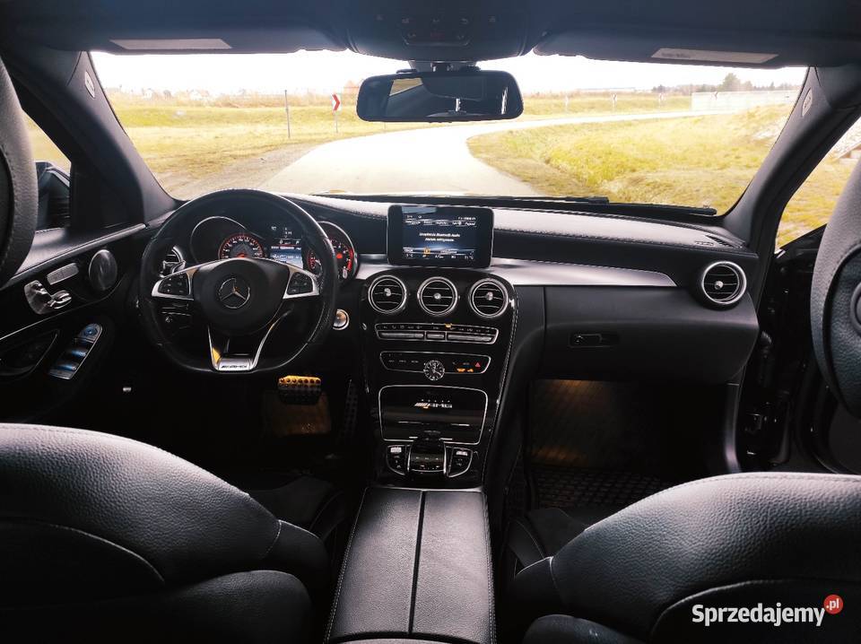 MercedesBenz c63 AMG W205 potężne V8 476 NISKI gniazdo AUX Dębica