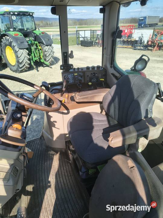 Ciągnik rolniczy John Deere 6320 108
