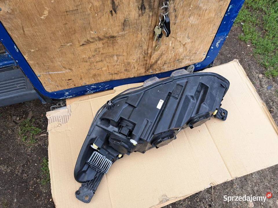 Lampa przednia prawa Ford Focus MK4 JX7B13W029CE