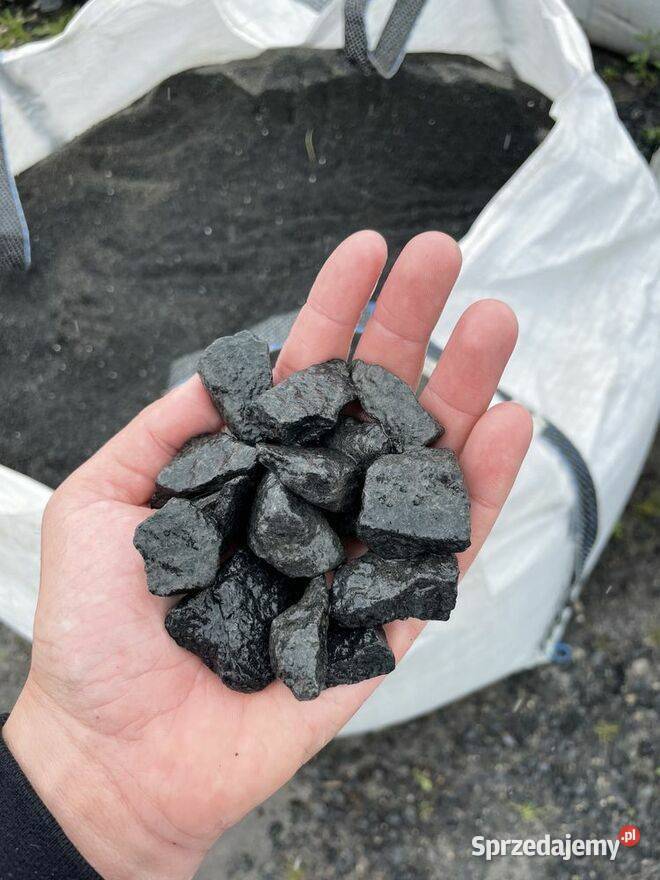 Czarny Kamień Ogrodowy Grys MAGMOWY Żwir Warszawa