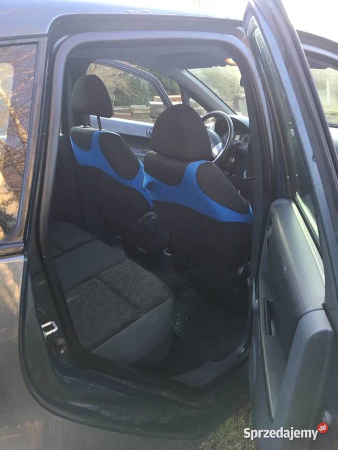 Sprzedam Mitsubishi Colt 1332cm3