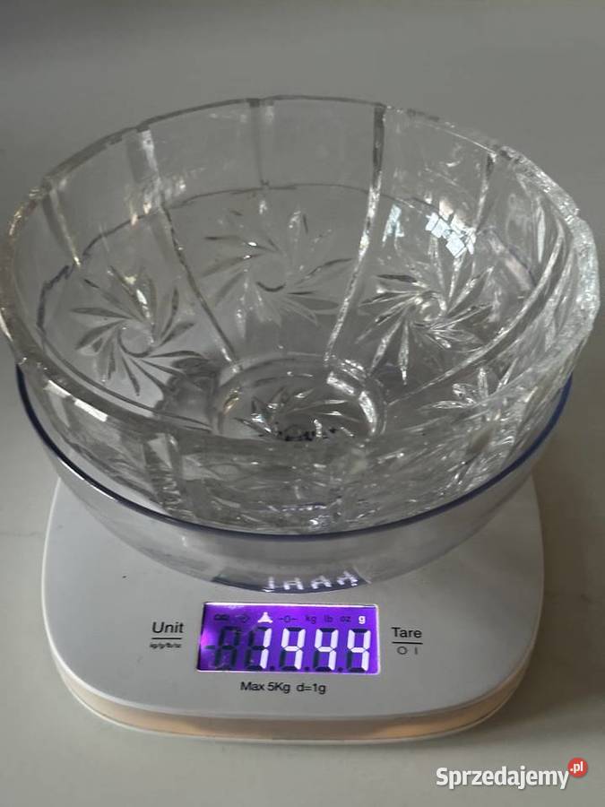 Salatera kryształowa z lat PRLu