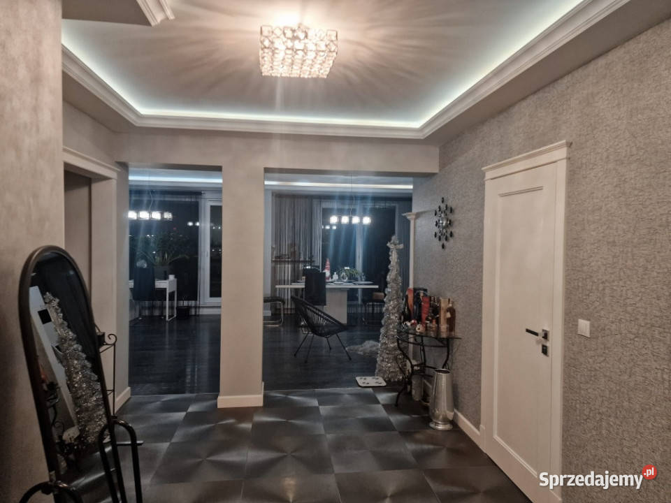 Ekskluzywny apartament z dużym tarasem Warszawa