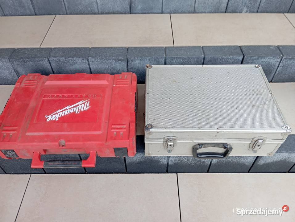 Skrzynka narzędziowa aluminiowa sprzedam