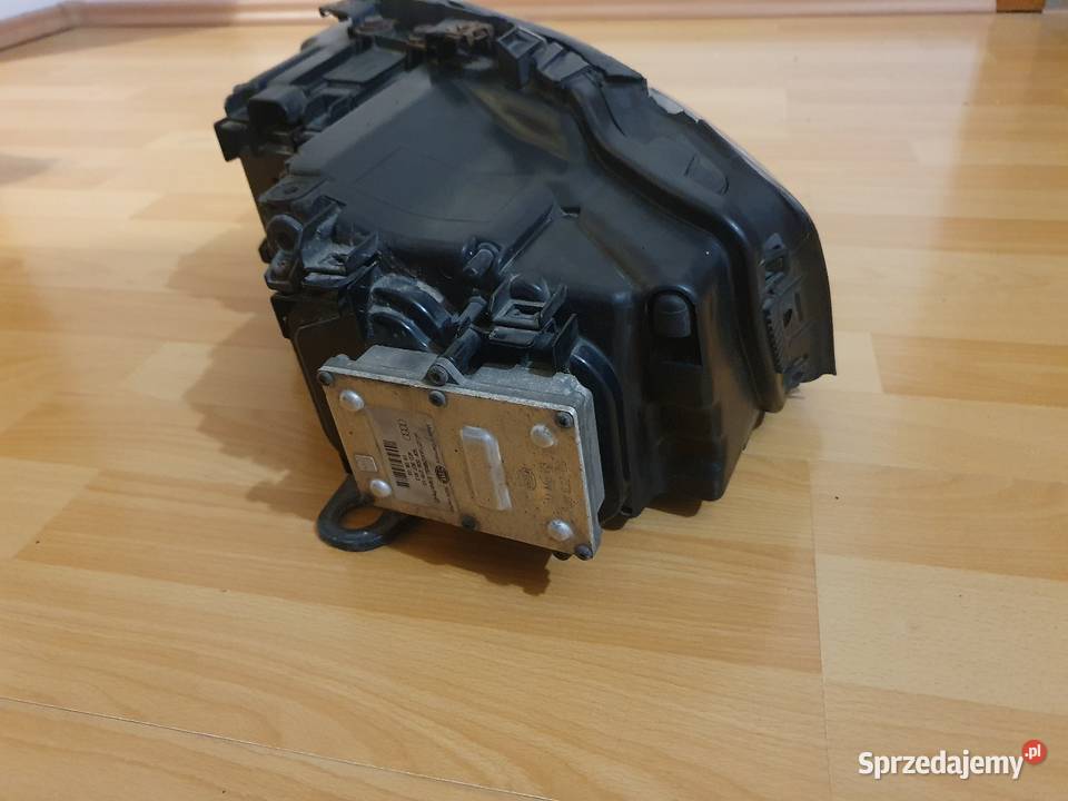 Lampa Prawa przód reflektor Xenon Audi A8 D3 Szamotuły sprzedam