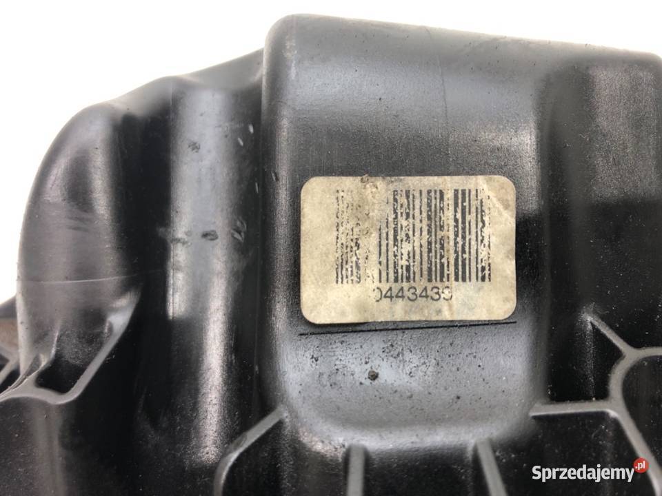 KOLEKTOR SSĄCY AUDI A4 B8 1030965S03 20 120 0715