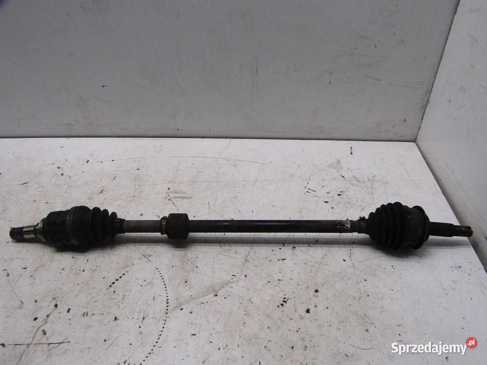 PÓŁOŚ PRZEDNIA PRAWY PRZÓD 13 VVTI TOYOTA YARIS osobowe