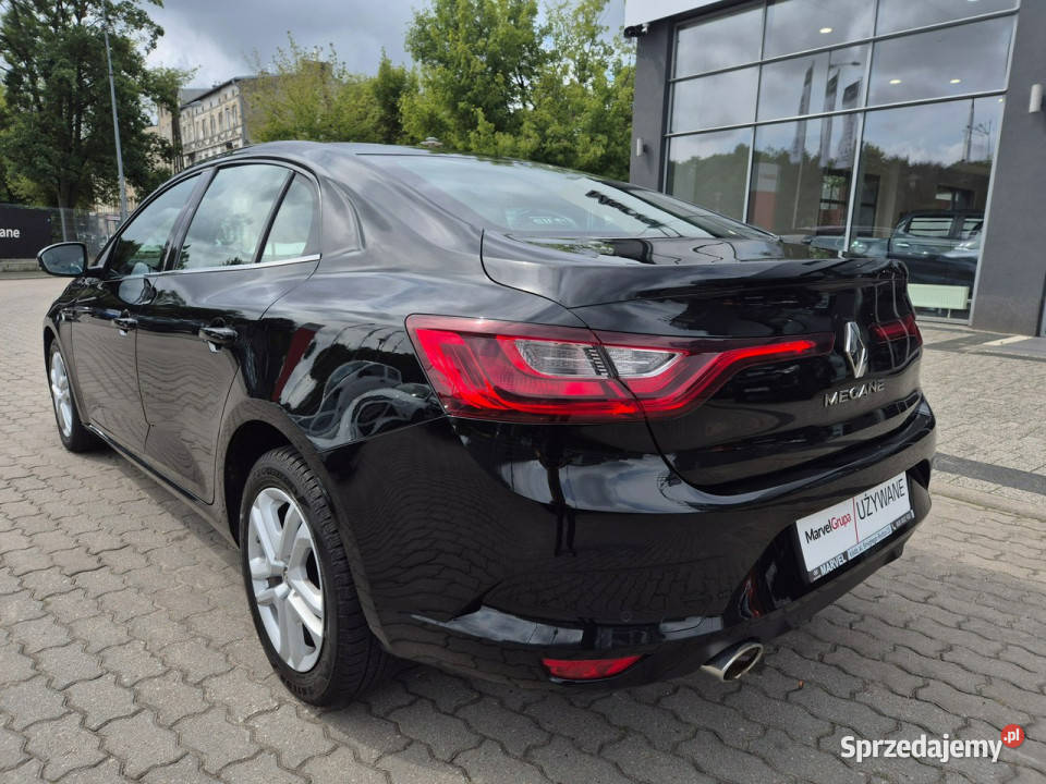 Renault Megane 13 TCe 140 FAP 6MT INTENSE