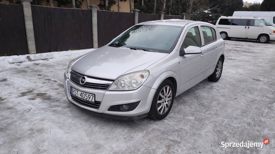 Opel Astra H 16 benzyna gaz 220000km Rzeszów sprzedam
