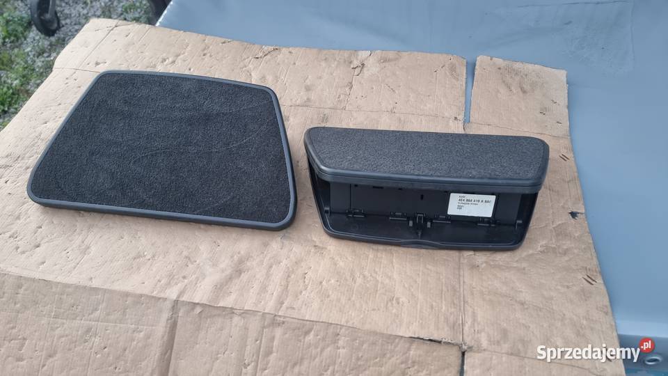 Podnóżek tylny Audi A8 4H Long 4E4864419A 8A6 małopolskie Kraków