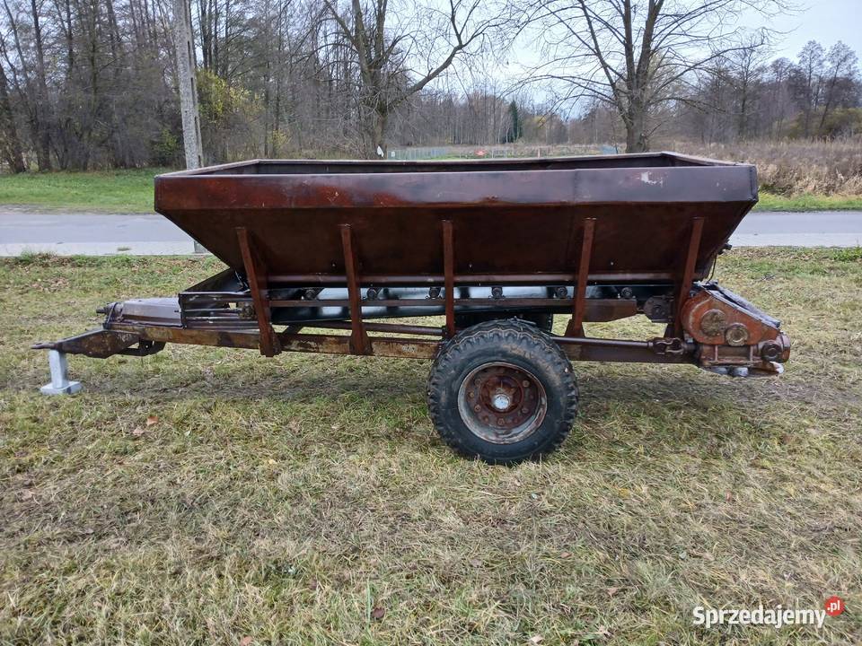 Rozsiewacz wapna rcw3piastwapniarka Rozsiewacze nawozów Rzgów