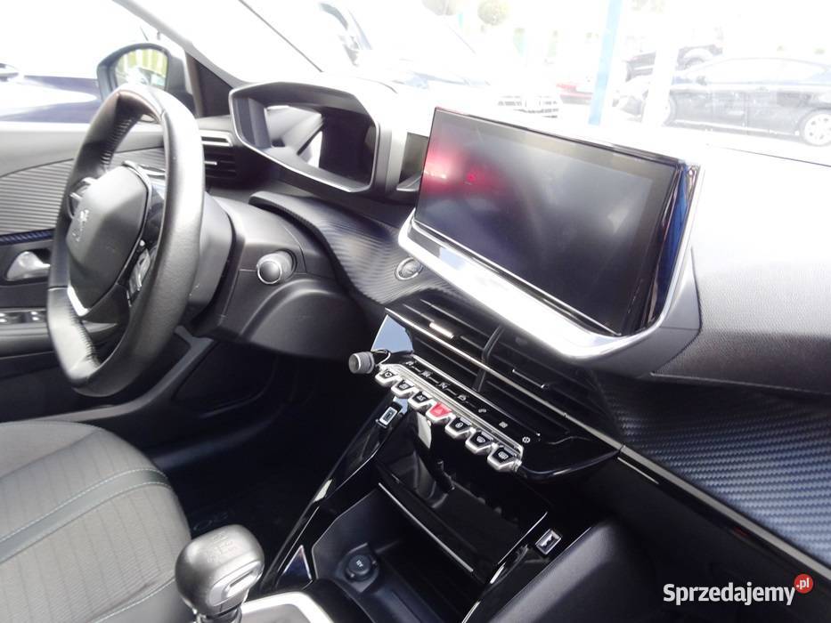 PEUGEOT 208 isofix