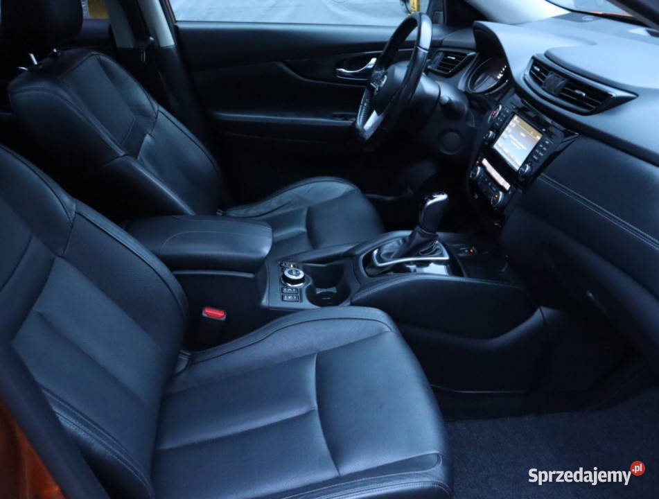 Nissan XTrail 20 dCi szyberdach