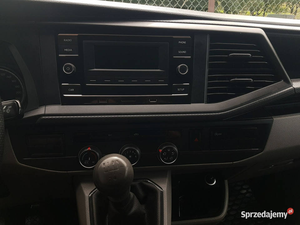 Volkswagen Transporter T6 DOKA 6OSÓB PAKA 110KM