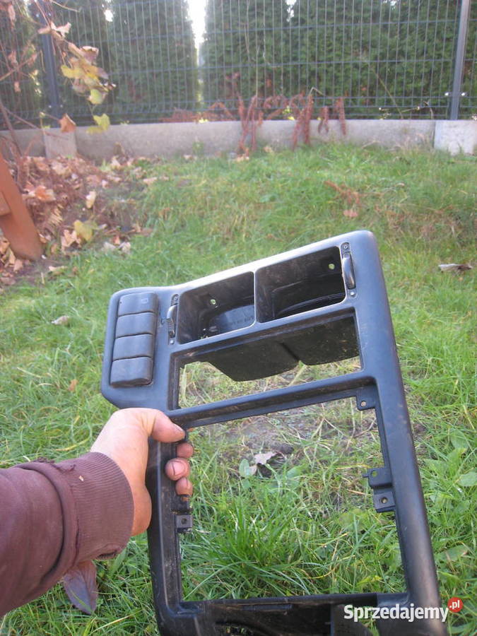 Ramka centralna kokpitu deski rozdzielczej Seat Kraków sprzedam