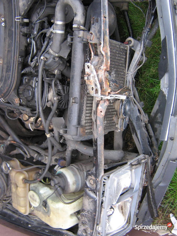 Mercedes 190 23 benzgaz w całościna części Pozostałe Nowy Staw