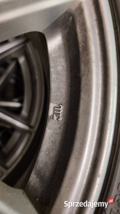 Kola do bmw 22550R17 Felgi aluminiowe komplet