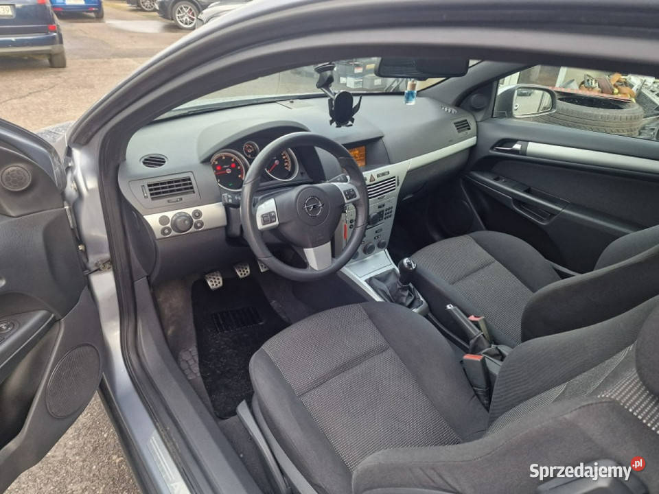 Opel Astra GTC 19 CDTI 120 Klimatyzacja Tempomat 120KM Słupsk