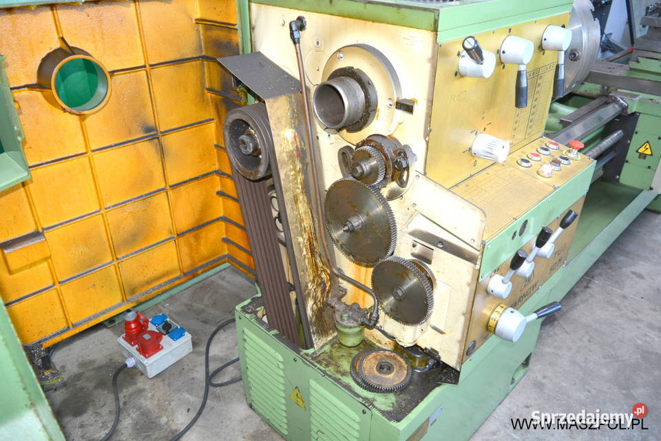 Tokarka uniwersalna TUJ 50 M x 1500 Zakłady Głowno