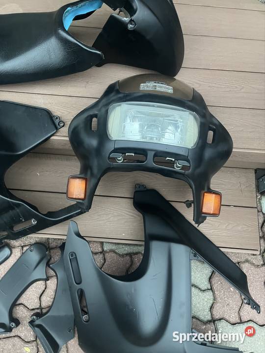 Honda cbr f1 pc1923 cala części owiewki lagi Oława sprzedam