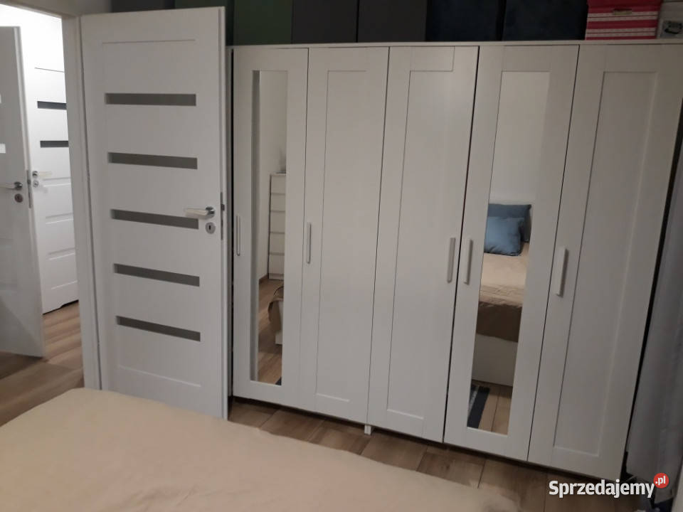 Sprzedam 43 pokoje 2 łazienki garderoba2 miejsca Piętro 2 Piaseczno