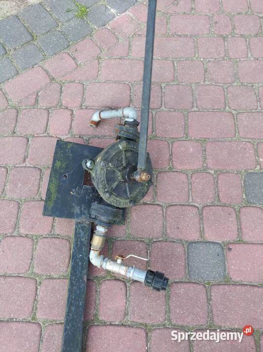 Pompa ręczna do wody z uchwytem Łopuszno