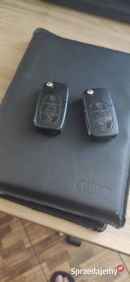 Audi A3 8P 16 MPI 102 Jasne wnętrze Dąbrowa Górnicza