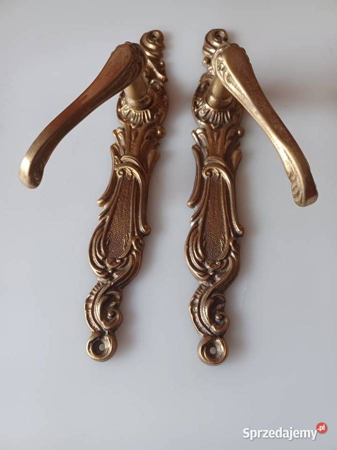 Klamki i szyldy mosiężne