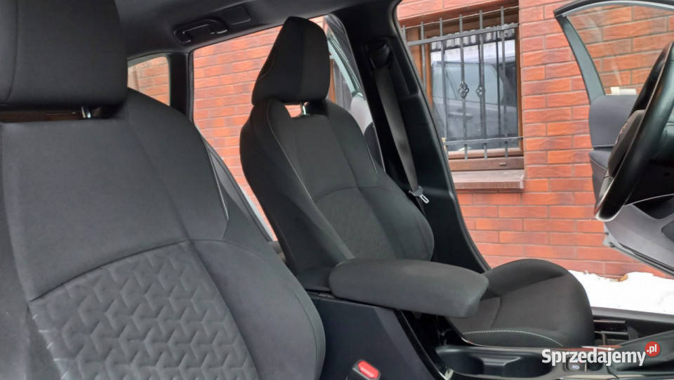 Toyota Corolla Rezerwacja Comfort eCVT 18 automatyczna Corolla Motoryzacja pomorskie
