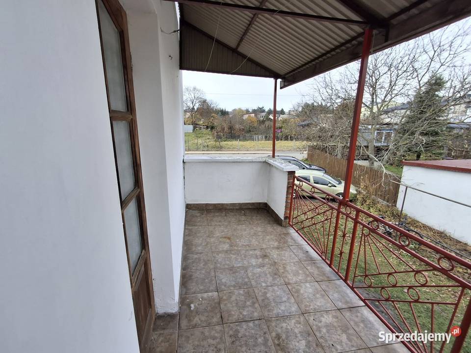 Sprzedam kamienicę z 2 niezależnymi mieszkaniami lubelskie Piaski