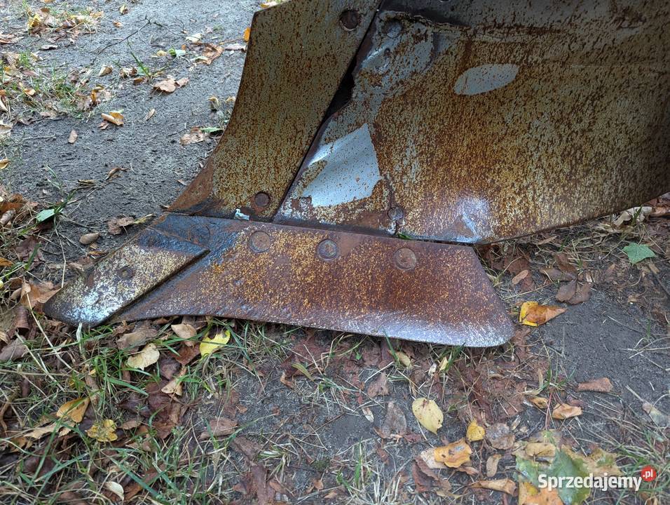 Pług obrotowy Gregoire Besson RG35 4 nieuszkodzony Ryki