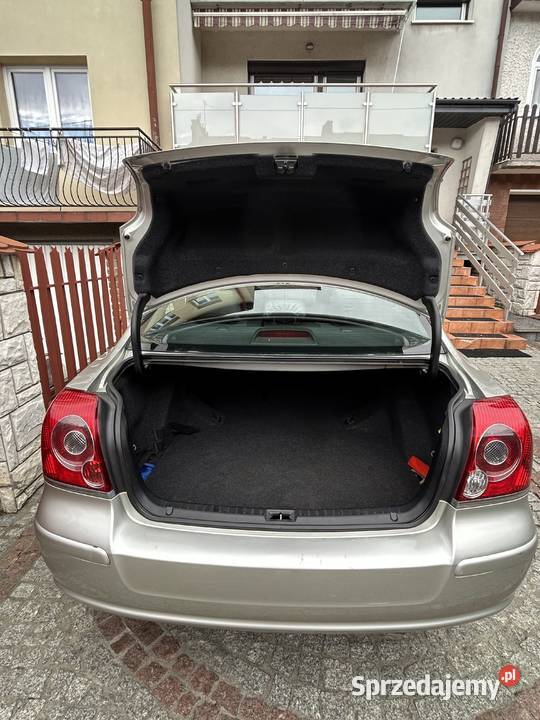 TOYOTA AVENSIS sprzedam