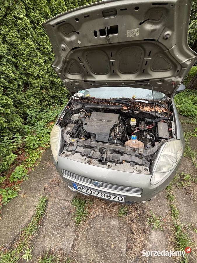 syndyk sprzeda samochód osobowy FIAT PUNTO Warszawa sprzedam
