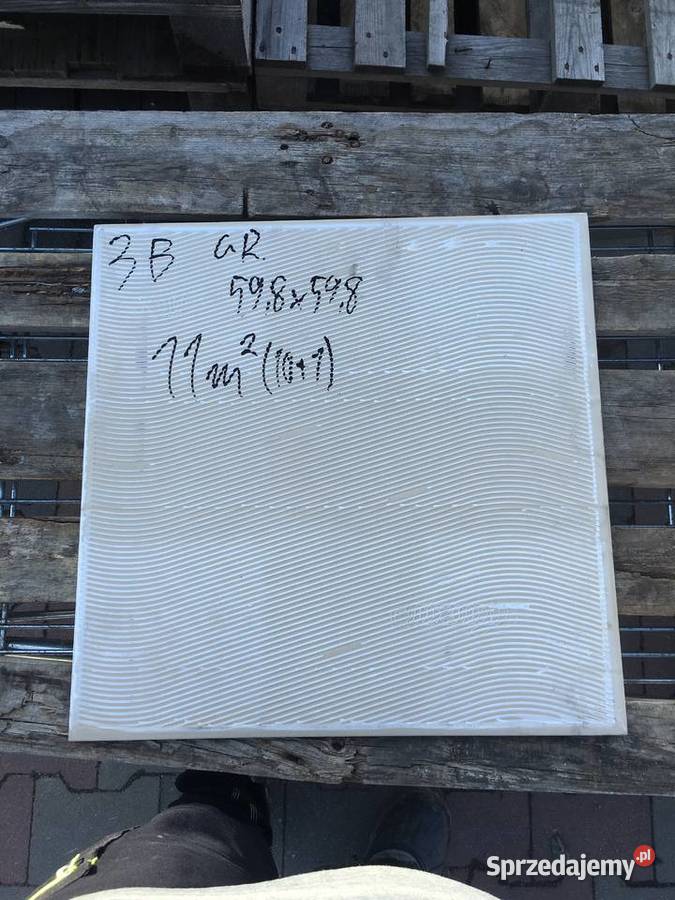 Gres płytka podłogowa venato beige poler 598x598 Płytki podłogowe Reguły