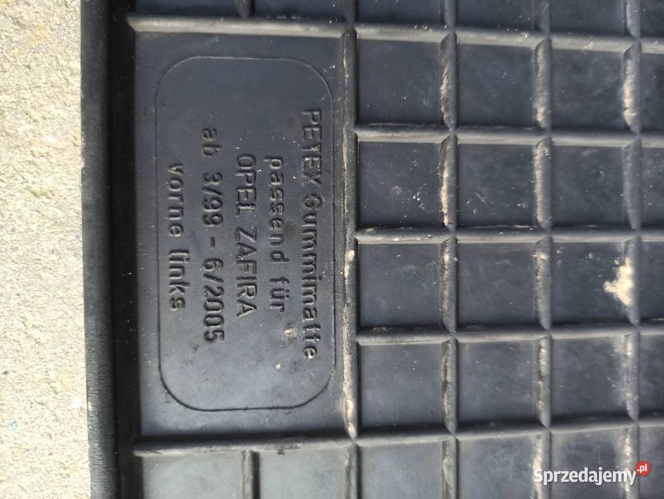 Dywanik gumowy Wycieraczka kierowcy Opel Zafira tapicerki samochodowe Dębica