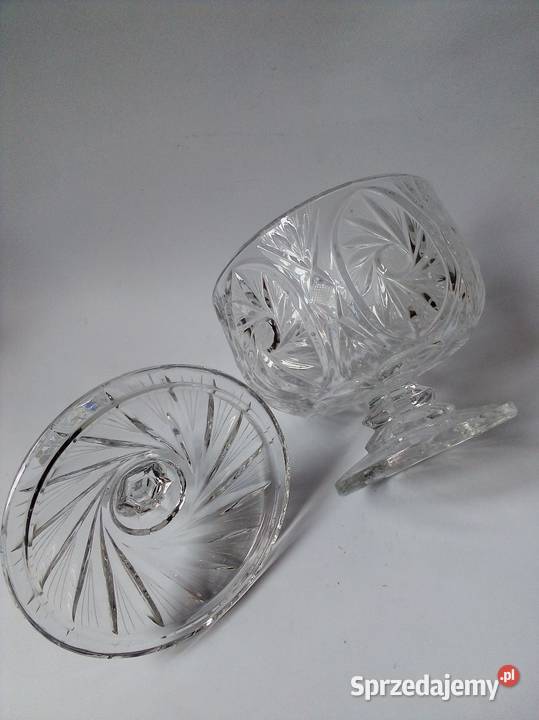 kryształowa bomboniera cukiernica na nóżce Częstochowa
