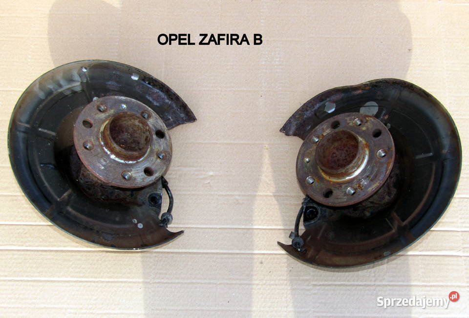 PIASTA TYLNA LEWA PRAWA OPEL ZAFIRA B 16 16V łódzkie Mysłaków