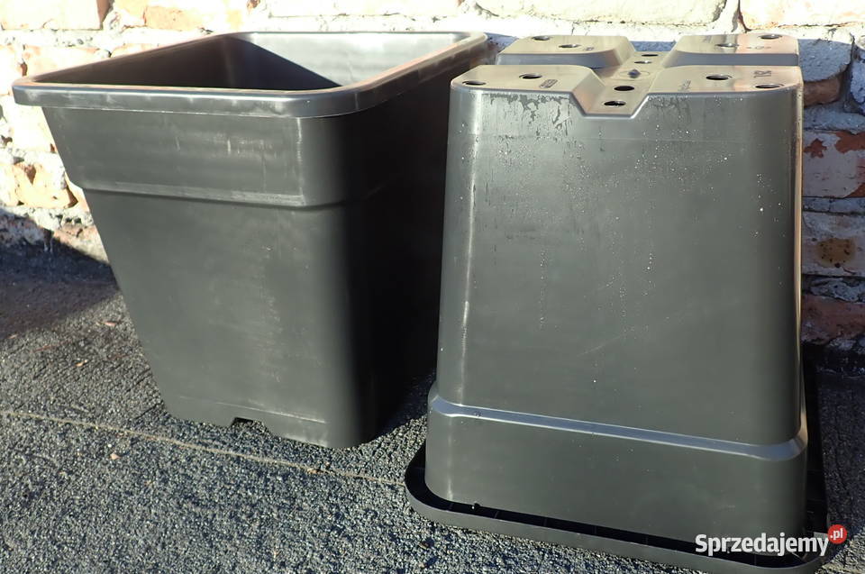 Doniczki produkcyjne P33 25L 33x33x34 kwadratowe śląskie Siewierz