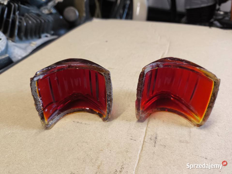 Klosz szkło lampy tył warszama M 20 pobieda Lutoryż sprzedam