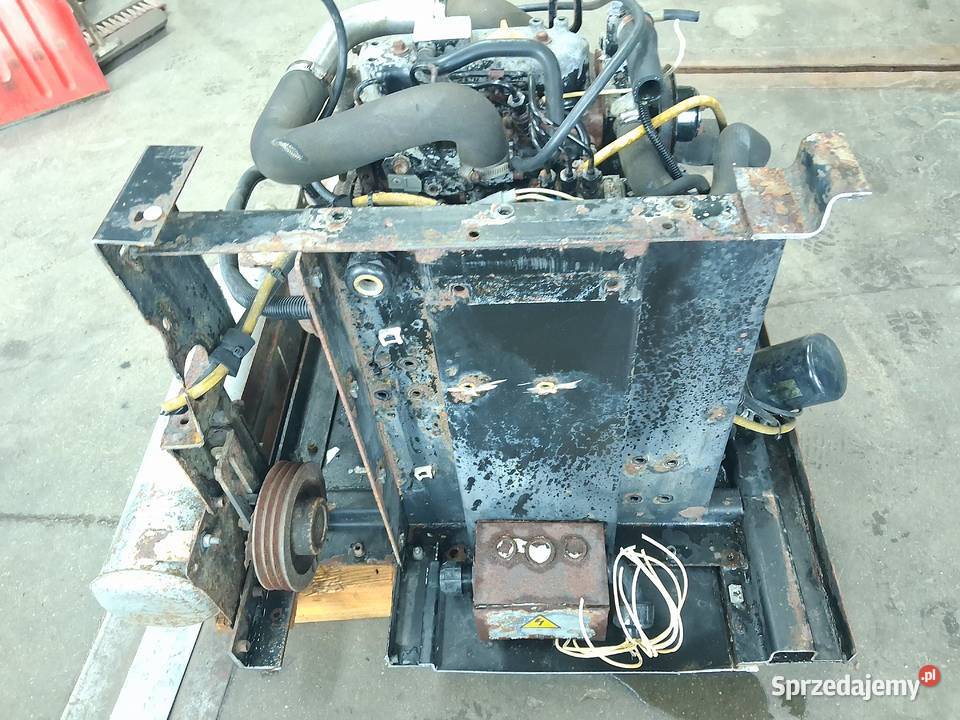 Silnik Yanmar diesel 125 KW 3 cyl Sierakowice