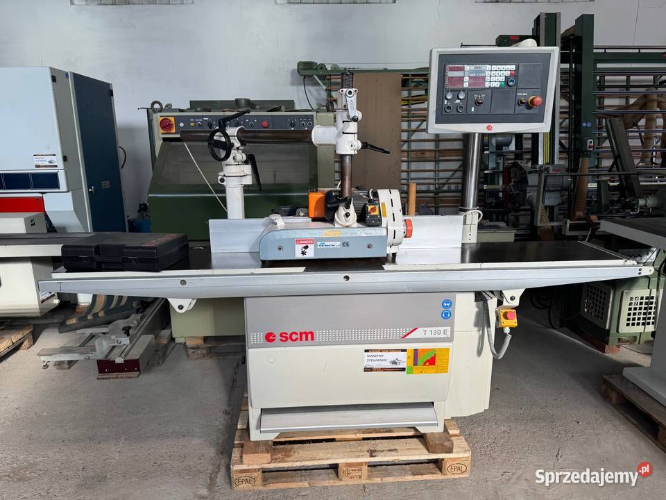 Frezarka dolnowrzeciona SCM T 130 E małopolskie